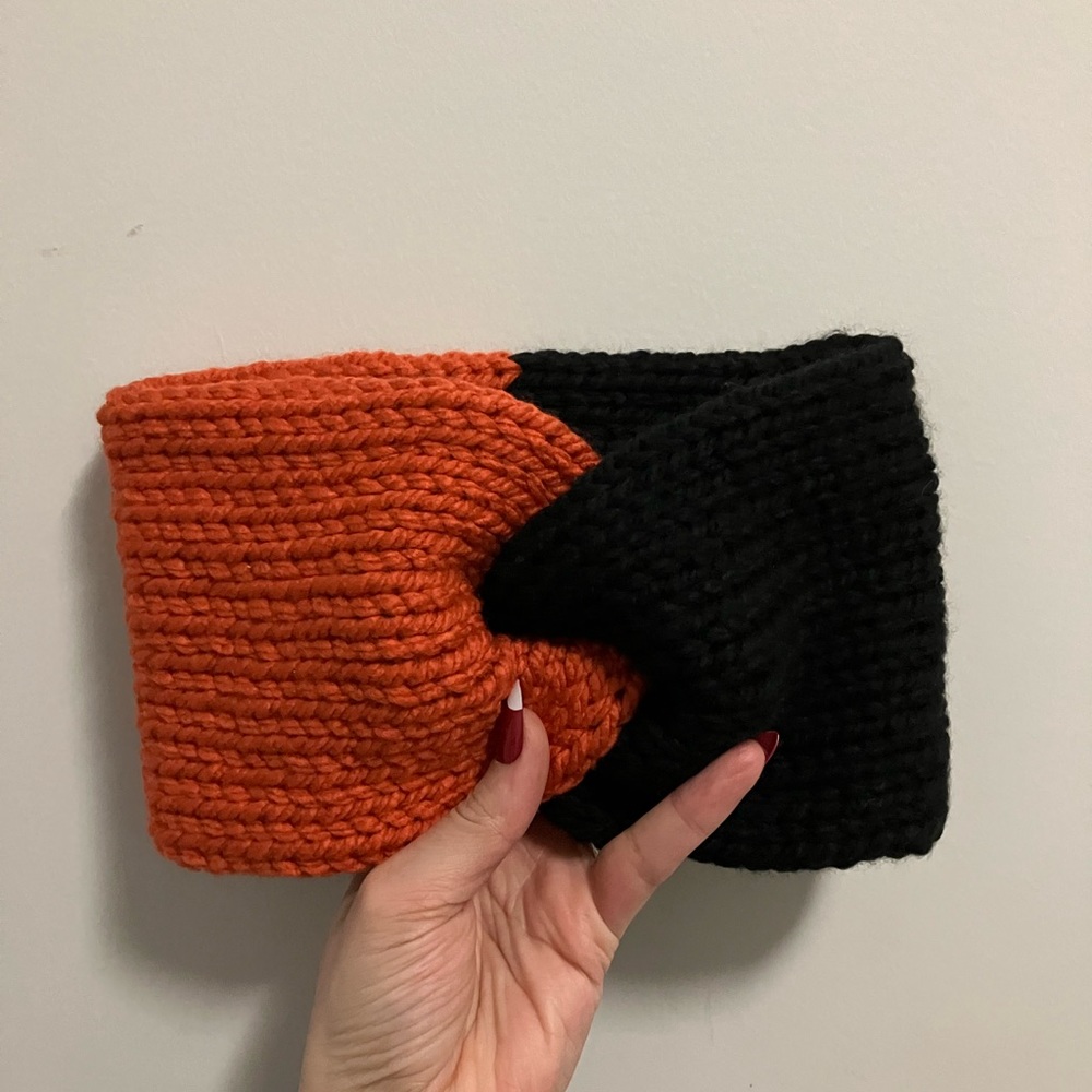 New knit double thick earwarmer